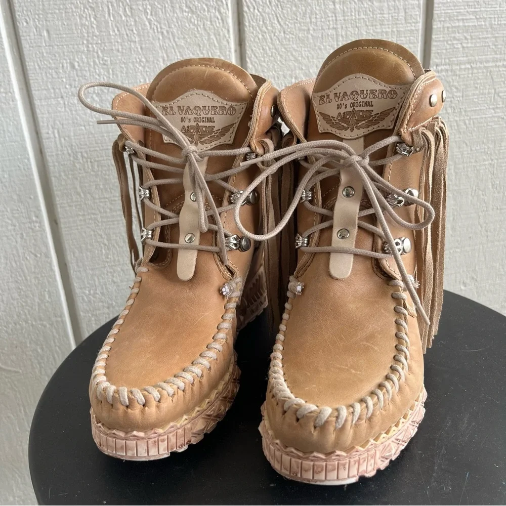 El Vaquero Italy Suede Wedge Moccasin Fringe Ankle Boots Booties Tan Size 36 / 6 - Picture 2 of 9